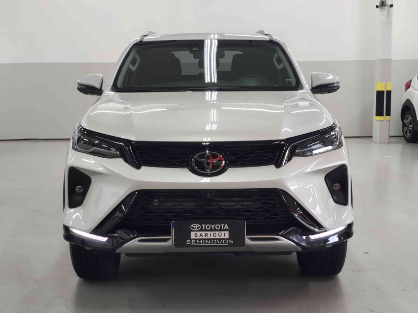 toyota hilux sw4 2.8 d-4d turbo diesel srx platinum 7l 4x4 automatico 4p 20241