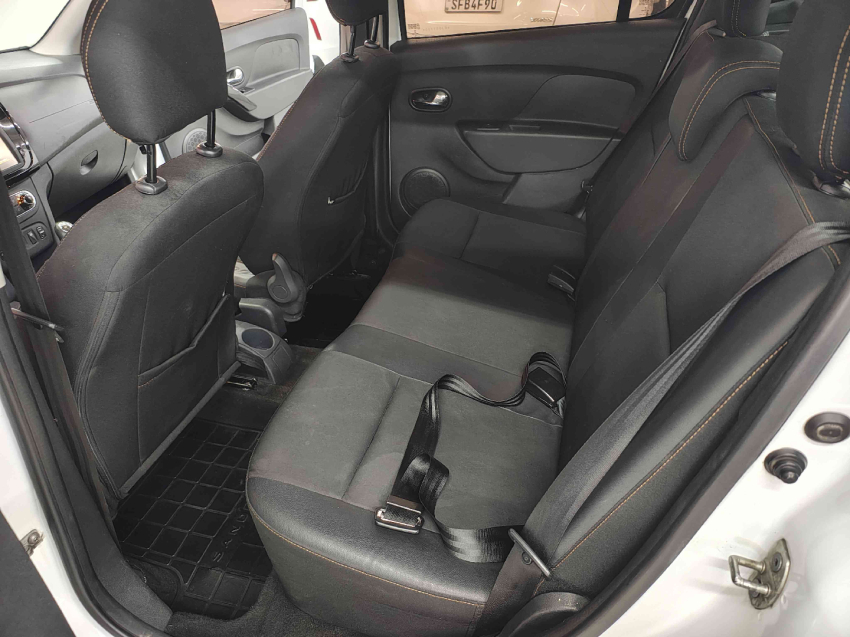 renault sandero 1.6 stepway 8v flex 4p manual automatico 20168