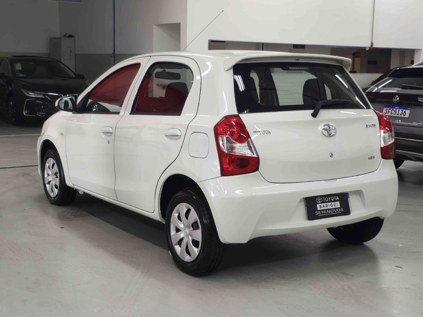 toyota etios 1.3 x 16v flex 4p manual 20163