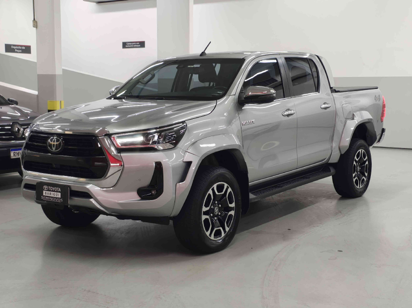 toyota hilux 2.8 d-4d turbo diesel cd srx plus 4x4 automatico 4p 20242
