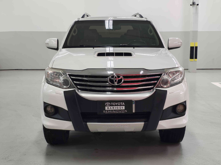 toyota hilux sw4 3.0 srv 4x4 7 lugares 16v turbo intercooler diesel 4p automatico 20141