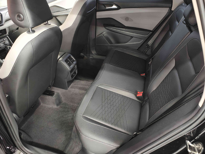 volkswagen taos 1.4 250 tsi total flex comfortline automatico 4p 20226