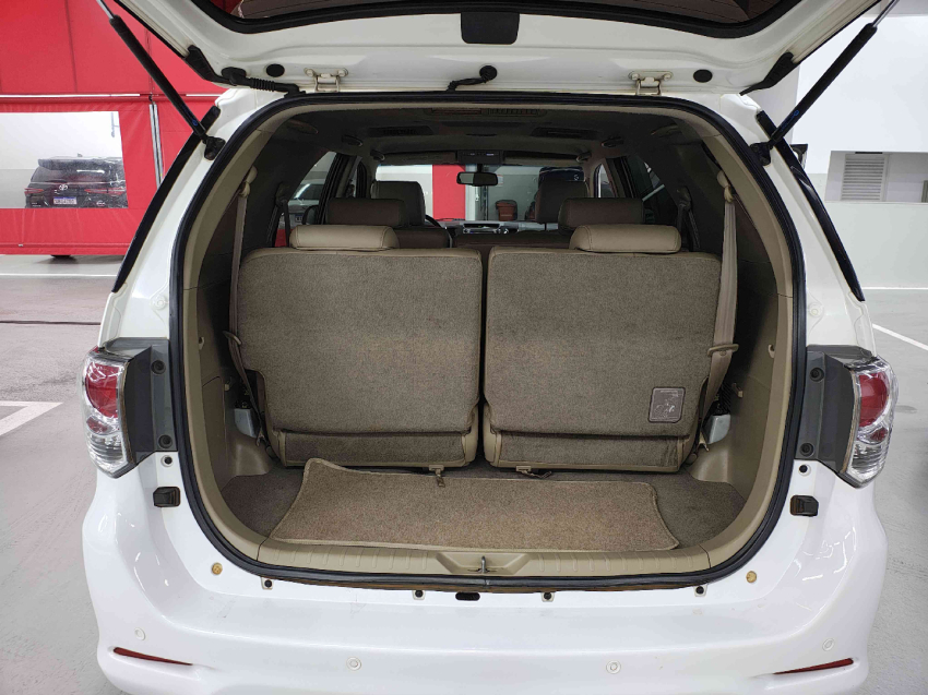 toyota hilux sw4 3.0 srv 4x4 7 lugares 16v turbo intercooler diesel 4p automatico 201410