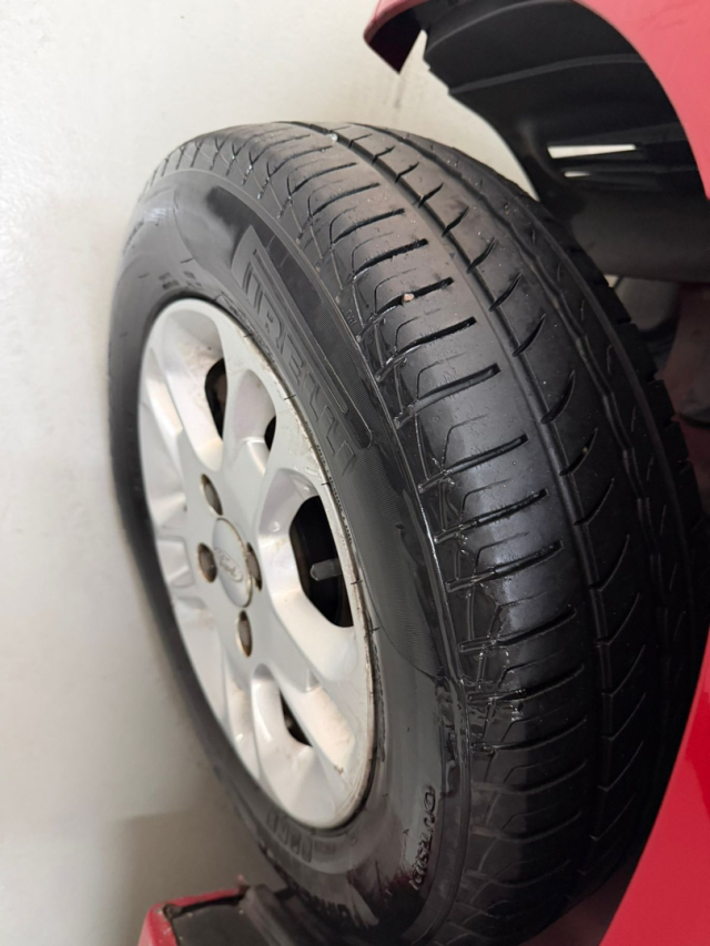 ford fiesta 1.6 mpi class hatch 8v flex 4p manual 201210