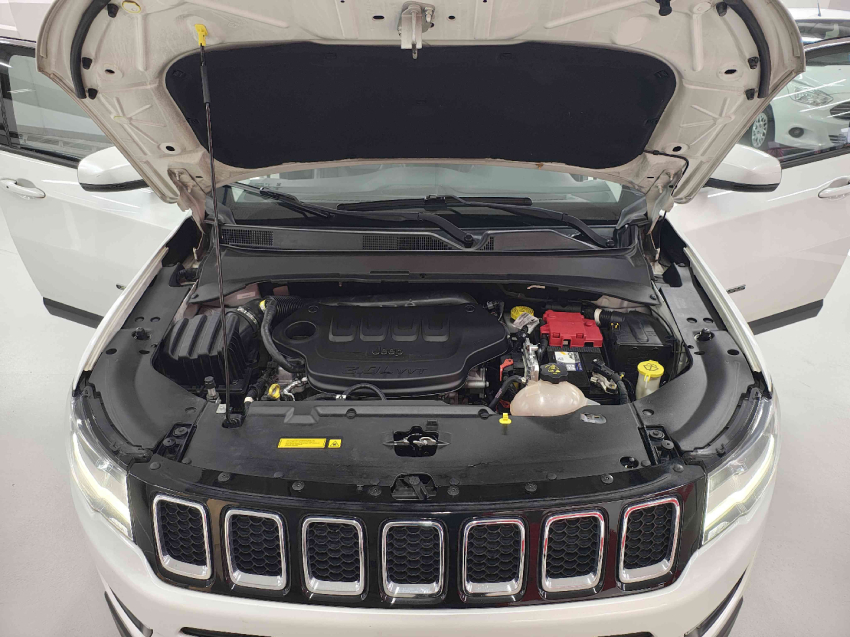 jeep compass 2.0 16v diesel longitude 4x4 automatico flex 4p 202111