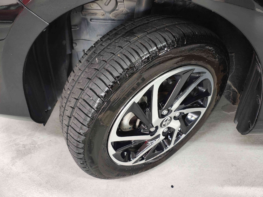 yaris hatch xls 1.5 cvt  flex automatico 2022/2313