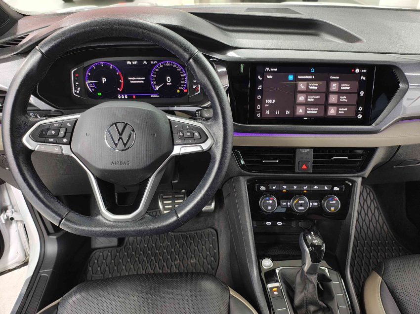 volkswagen taos 1.4 250 tsi total flex highline automatico 4p 202210