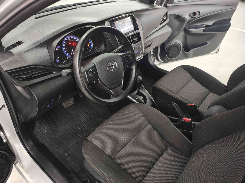 toyota yaris 1.5 16v flex sedan xl multidrive 4p automatico 20257