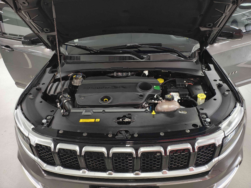 jeep commander 2.0 td380 turbo diesel overland at9 4p automatico 202213