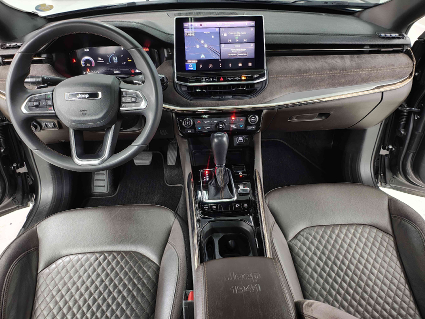 jeep commander 2.0 td380 turbo diesel overland at9 4p automatico 202210