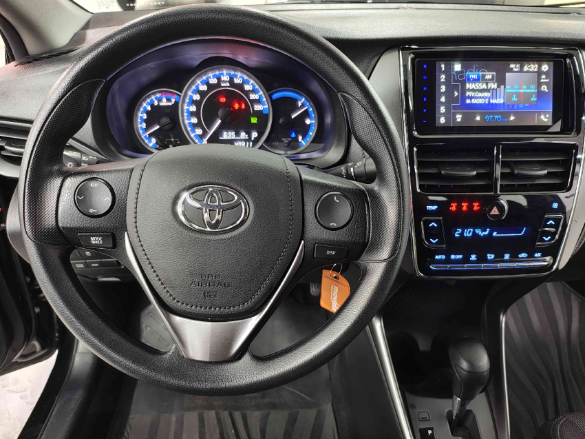 toyota yaris 1.5 16v flex sedan xl multidrive 4p automatico 20257