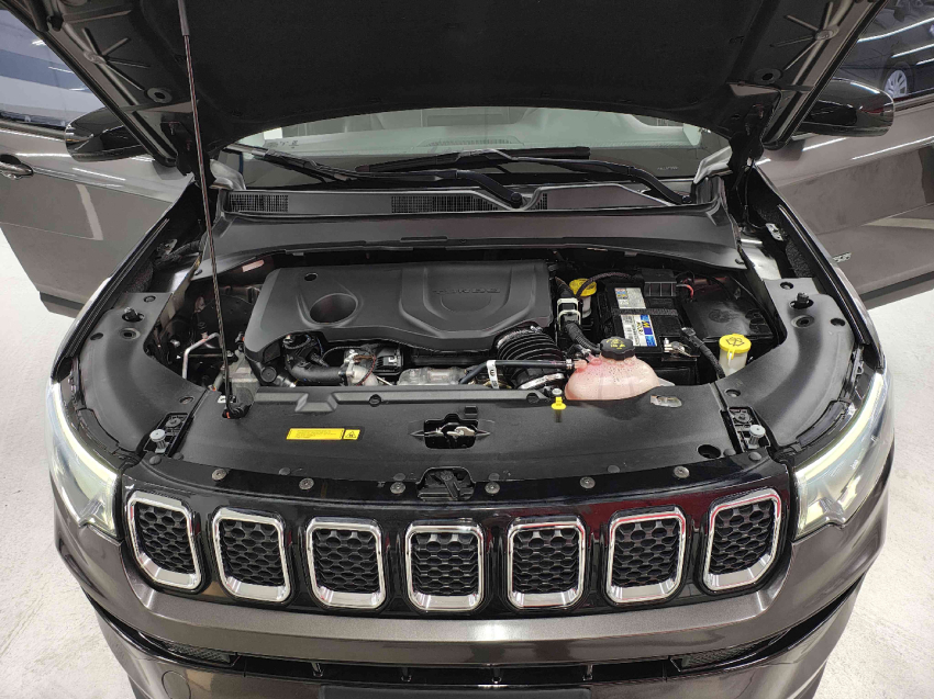 jeep compass 1.3 t270 turbo flex longitude at6 4p automatico 202211