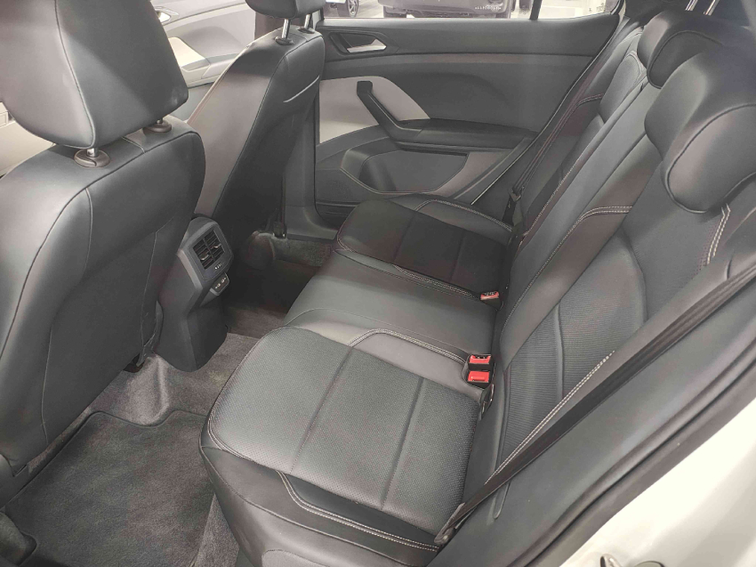 volkswagen t-cross 1.4 250 tsi total flex highline automatico 4p 20246
