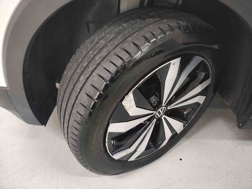 volkswagen t-cross 1.4 250 tsi total flex highline automatico 4p 202412