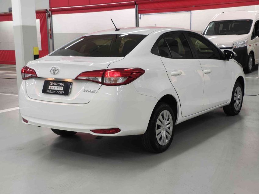 toyota yaris 1.5 16v flex sedan xl multidrive 4p automatico 20245
