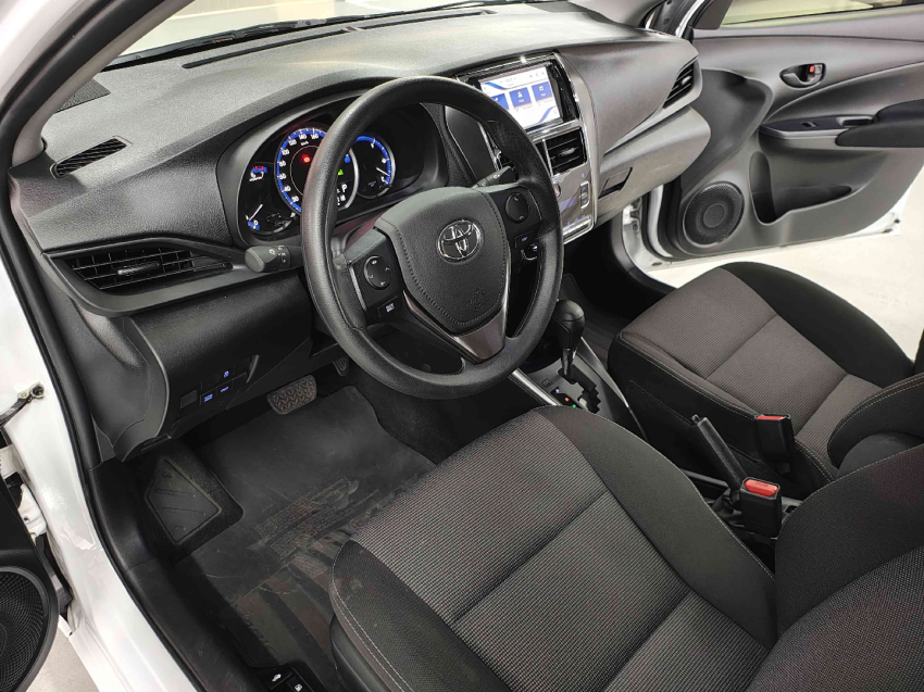 toyota yaris 1.5 16v flex sedan xl multidrive 4p automatico 20249