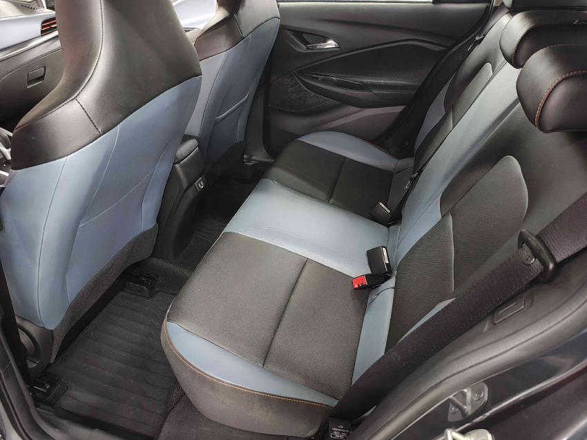 chevrolet onix 1.0 turbo flex premier automatico 4p 202610