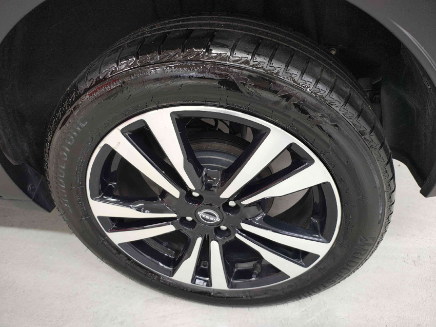 nissan kicks 1.6 16v flexstart exclusive xtronic flex 4p automatico 202412