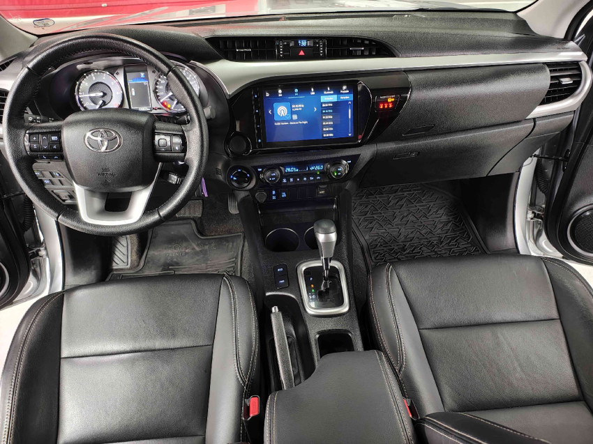 toyota hilux 2.8 d-4d turbo diesel cd sr 4x4 automatico 4p 20256