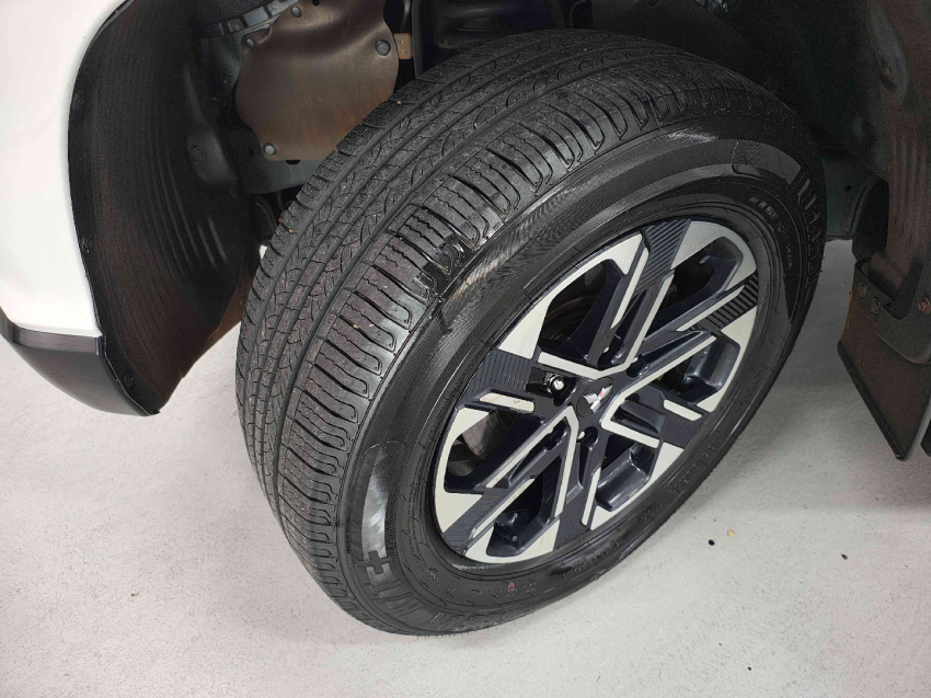 mitsubishi triton 2.4 biturbo diesel hpe-s 4x4 automatico 4p 202412