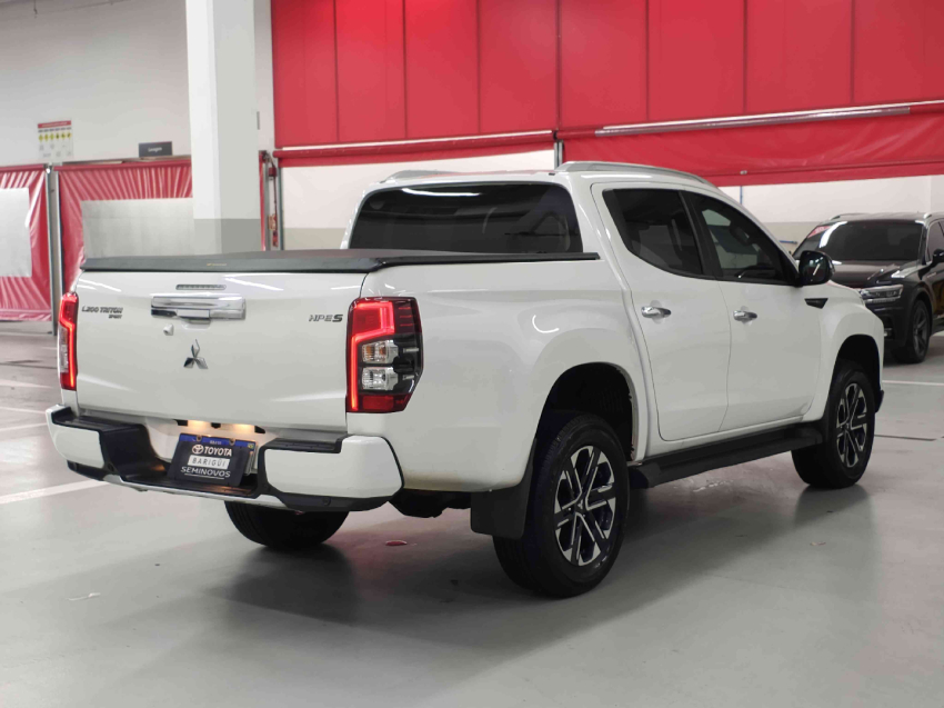 mitsubishi triton 2.4 biturbo diesel hpe-s 4x4 automatico 4p 20245