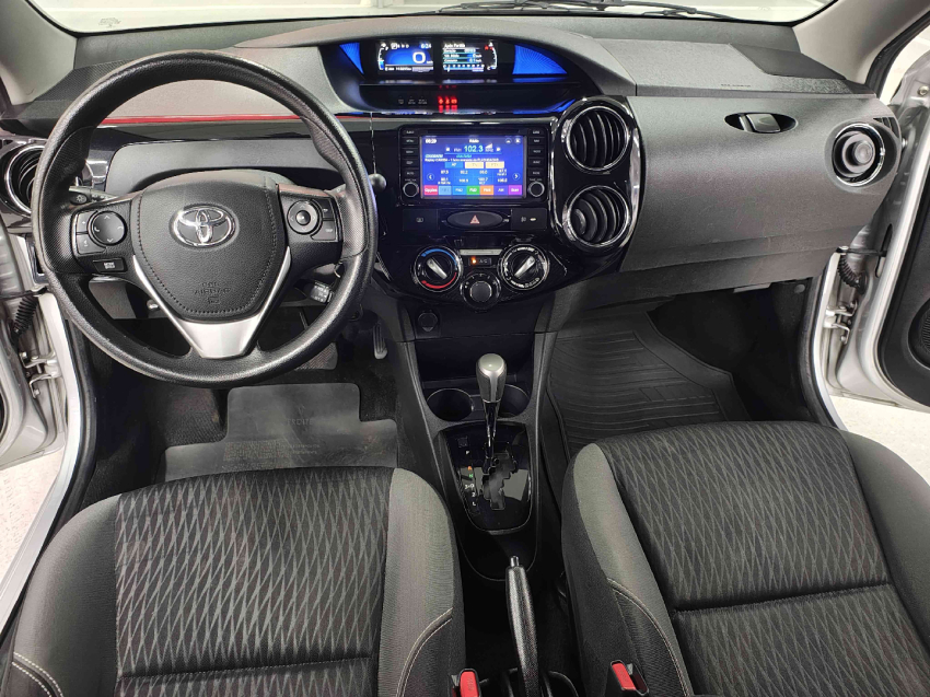 toyota etios 1.5 xs 16v flex 4p manual automatico 20186