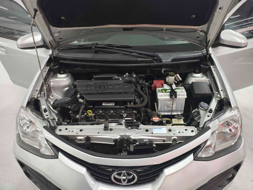 toyota etios 1.5 xs 16v flex 4p manual automatico 201811