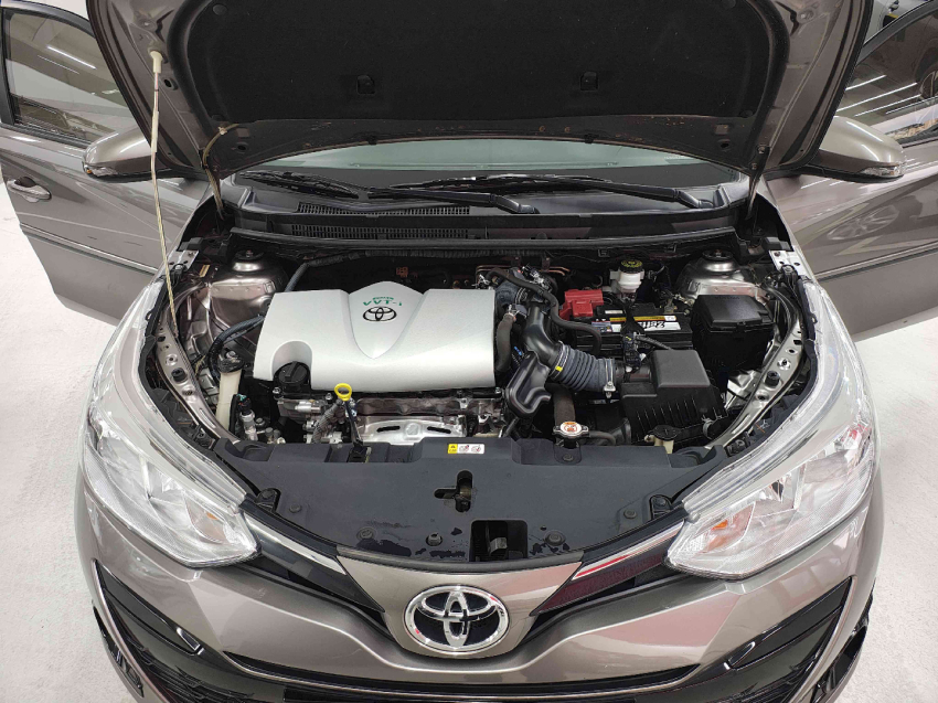toyota yaris 1.5 16v flex xs connect multidrive 4p automatico 202011