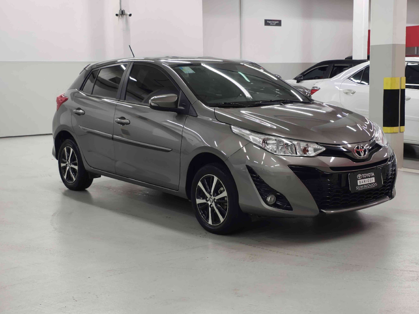 toyota yaris 1.5 16v flex xs connect multidrive 4p automatico 2020