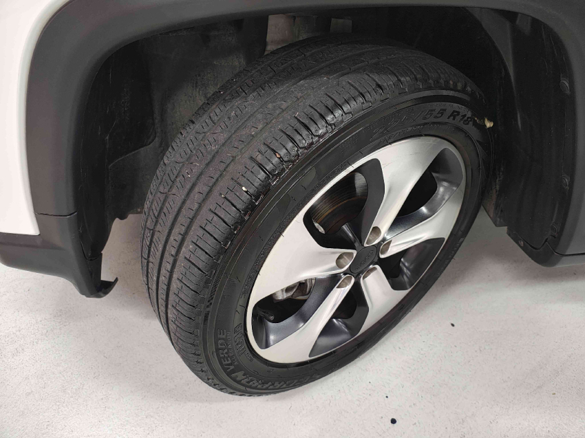 jeep compass 2.0 16v flex longitude automatico 4p 201812