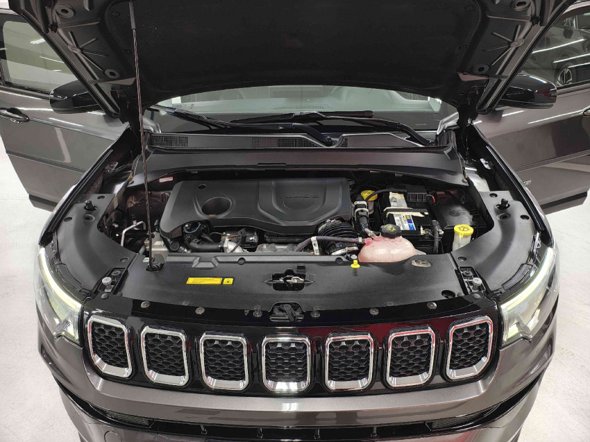 jeep compass 1.3 t270 turbo flex longitude at6 4p automatico 202211