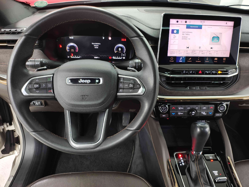 jeep commander 2.0 td380 turbo diesel overland at9 4p automatico 20228