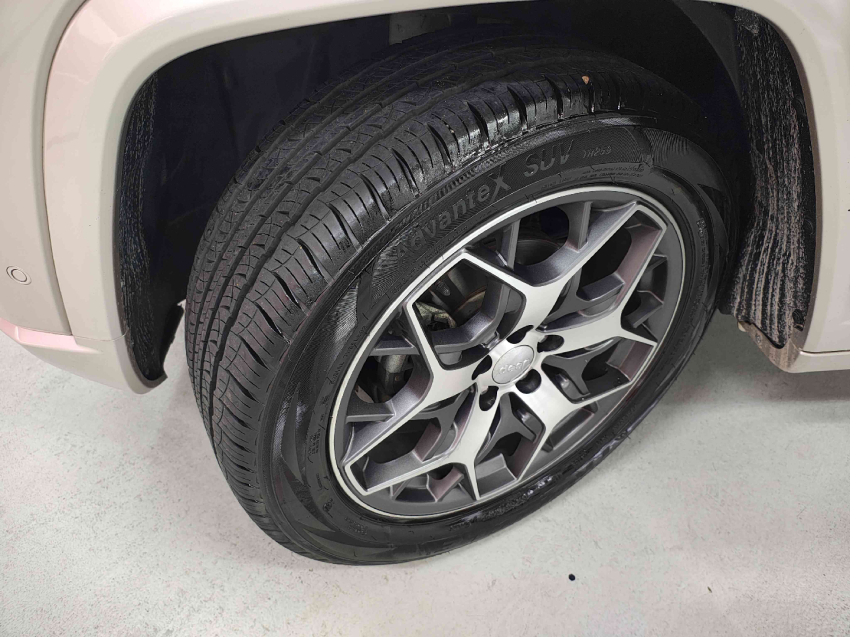 jeep commander 2.0 td380 turbo diesel overland at9 4p automatico 202214