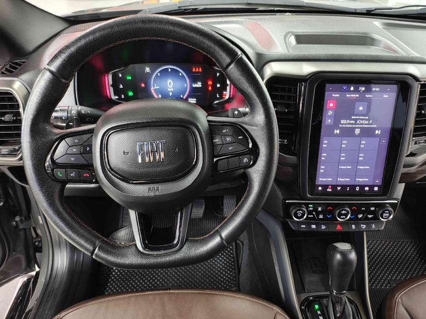 fiat toro 2.0 16v turbo diesel ranch 4wd at9 4p automatico 20238