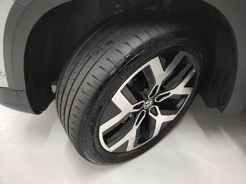 volkswagen taos 1.4 250 tsi total flex highline automatico 4p 202411