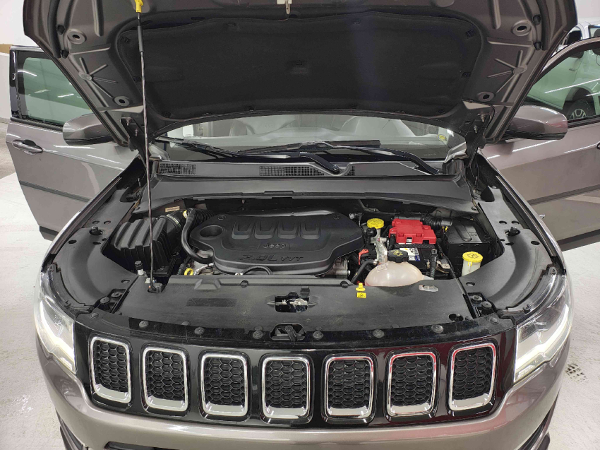 jeep compass 2.0 16v flex longitude automatico 4p 201911