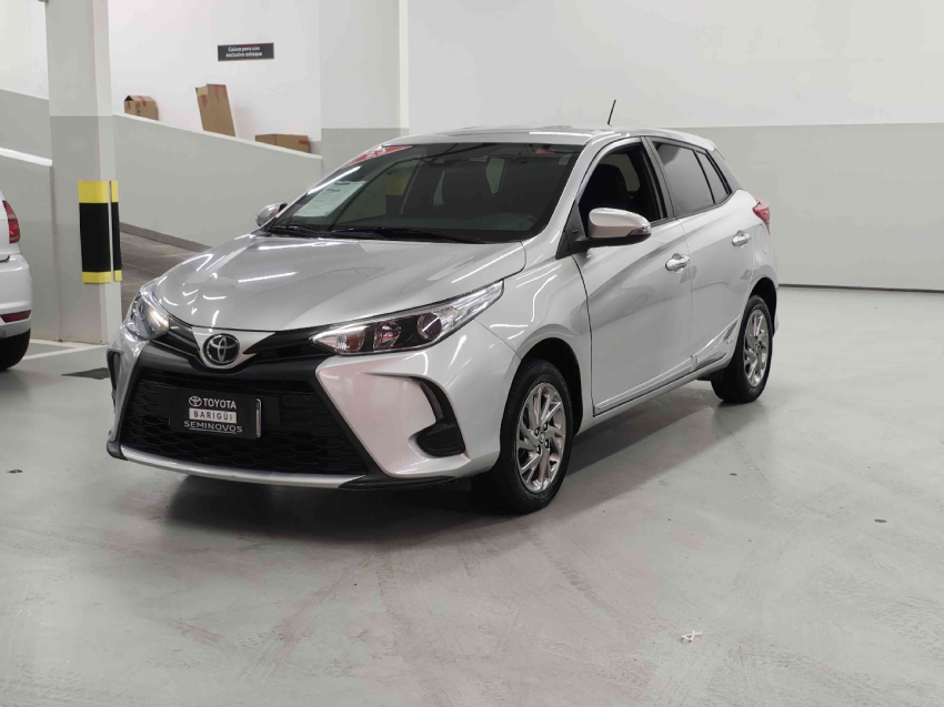 toyota yaris 1.5 16v flex xs connect multidrive 4p automatico 20232
