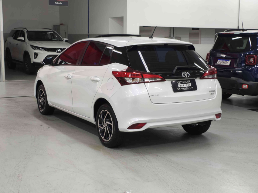 toyota yaris 1.5 16v flex xls connect multidrive 4p automatico 20233