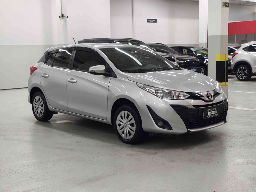 toyota yaris 1.3 16v flex xl live multidrive alcool 4p automatico 2021