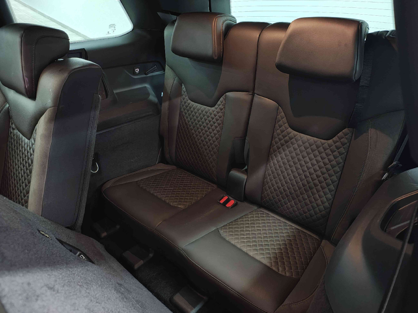 jeep commander 2.0 td380 turbo diesel overland at9 4p automatico 20236