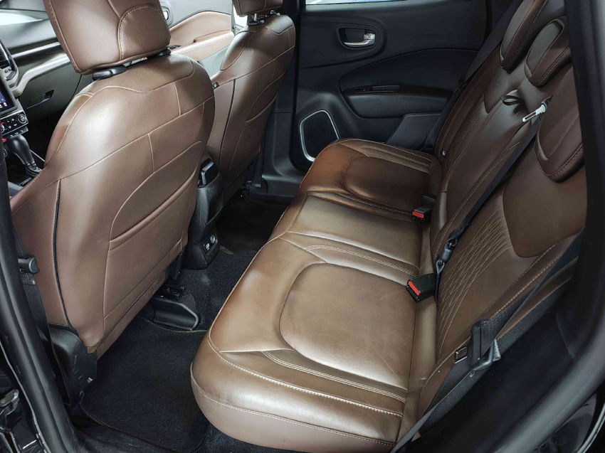 toro ranch awd 2.0 16v at9 diesel automatico 2024/256