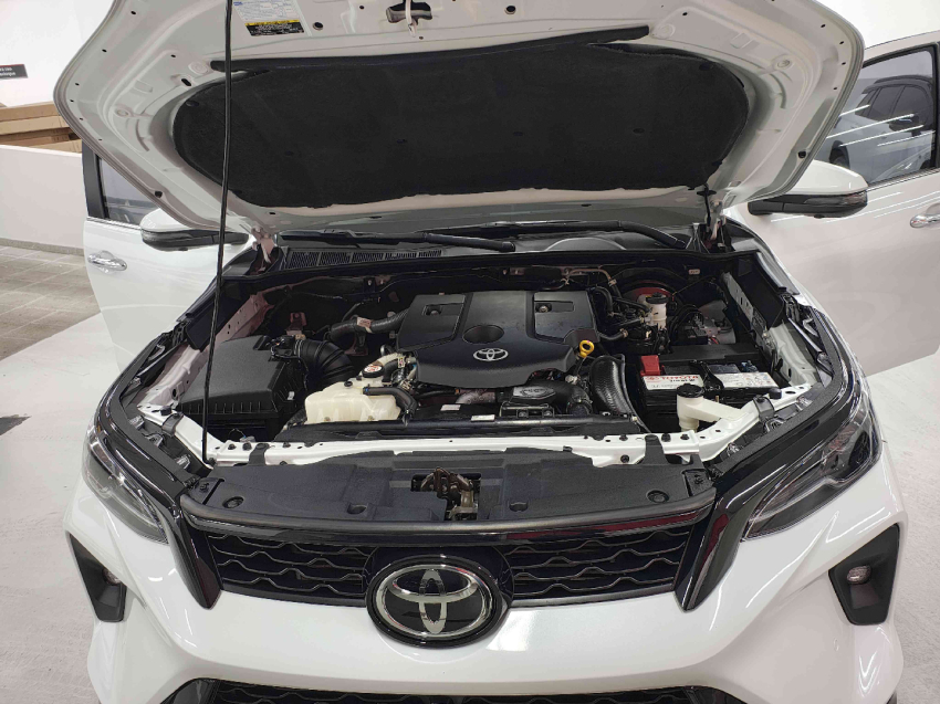toyota hilux sw4 2.8 d-4d turbo diesel srx platinum 4x4 automatico 4p 202412