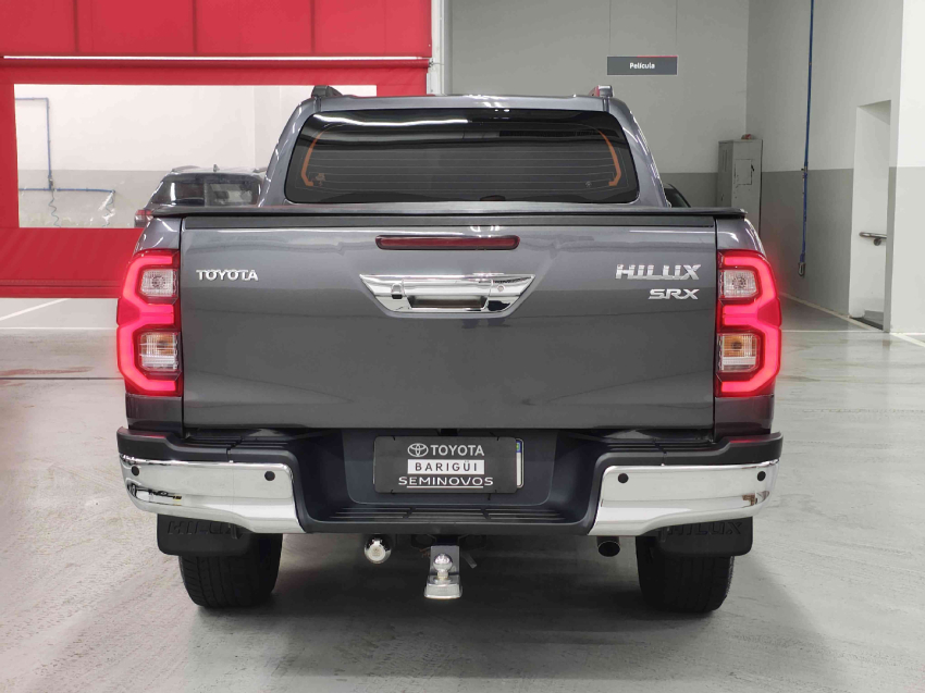 toyota hilux 2.8 d-4d turbo diesel cd srx 4x4 automatico 4p 20224