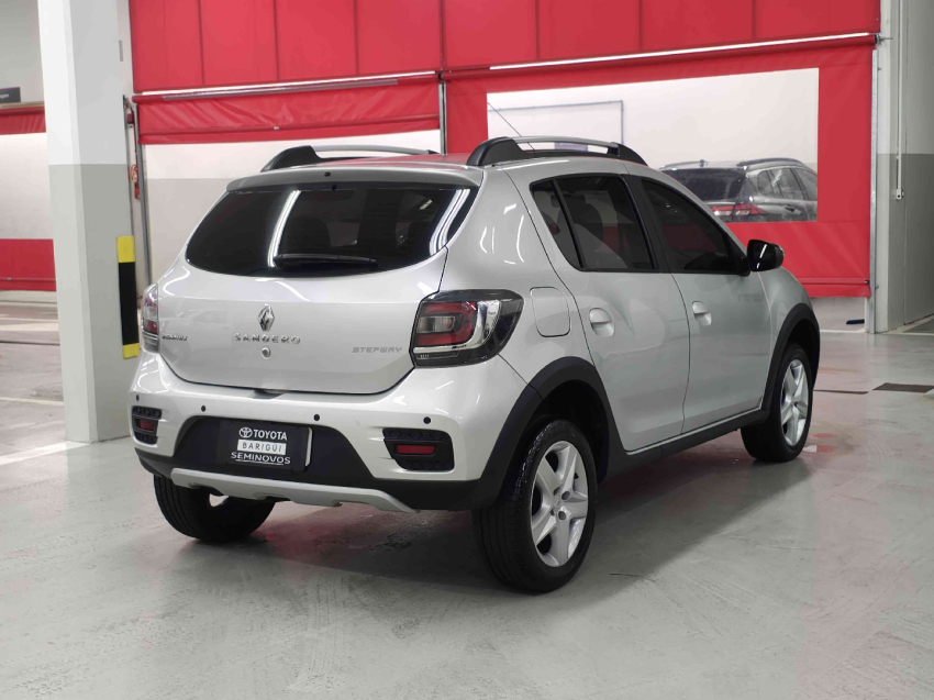 renault sandero 1.6 16v sce flex stepway dynamique easy-r 4p semiautomatico 20195