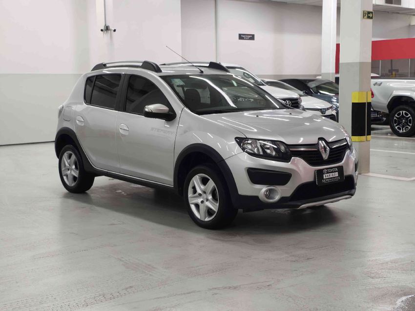renault sandero 1.6 16v sce flex stepway dynamique easy-r 4p semiautomatico 2019