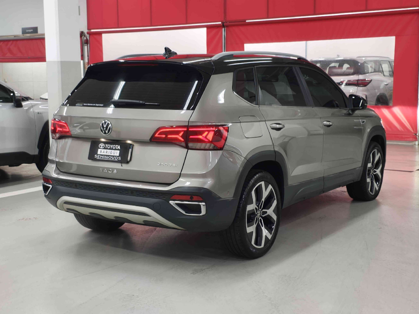 volkswagen taos 1.4 250 tsi total flex highline automatico 4p 20256