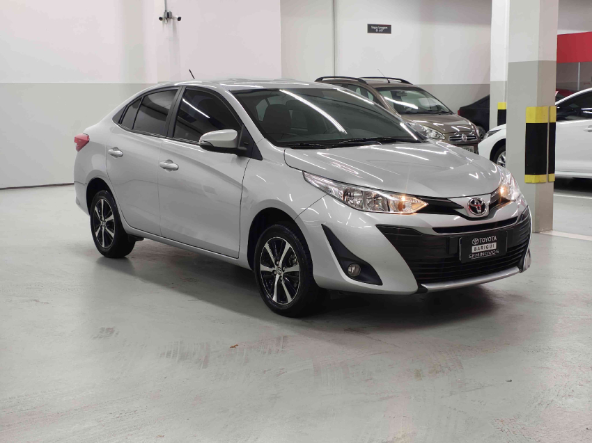 toyota yaris 1.5 16v flex sedan xs connect multidrive 4p automatico 20210