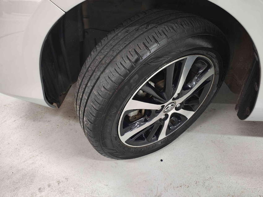 toyota yaris 1.5 16v flex sedan xs connect multidrive 4p automatico 202111