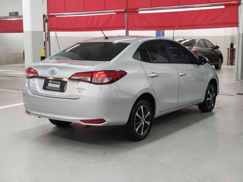 toyota yaris 1.5 16v flex sedan xs connect multidrive 4p automatico 20215