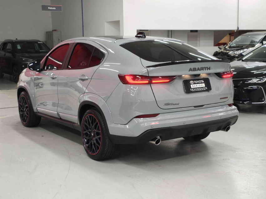 fiat fastback 1.3 turbo 270 flex abarth at6 4p automatico 20253